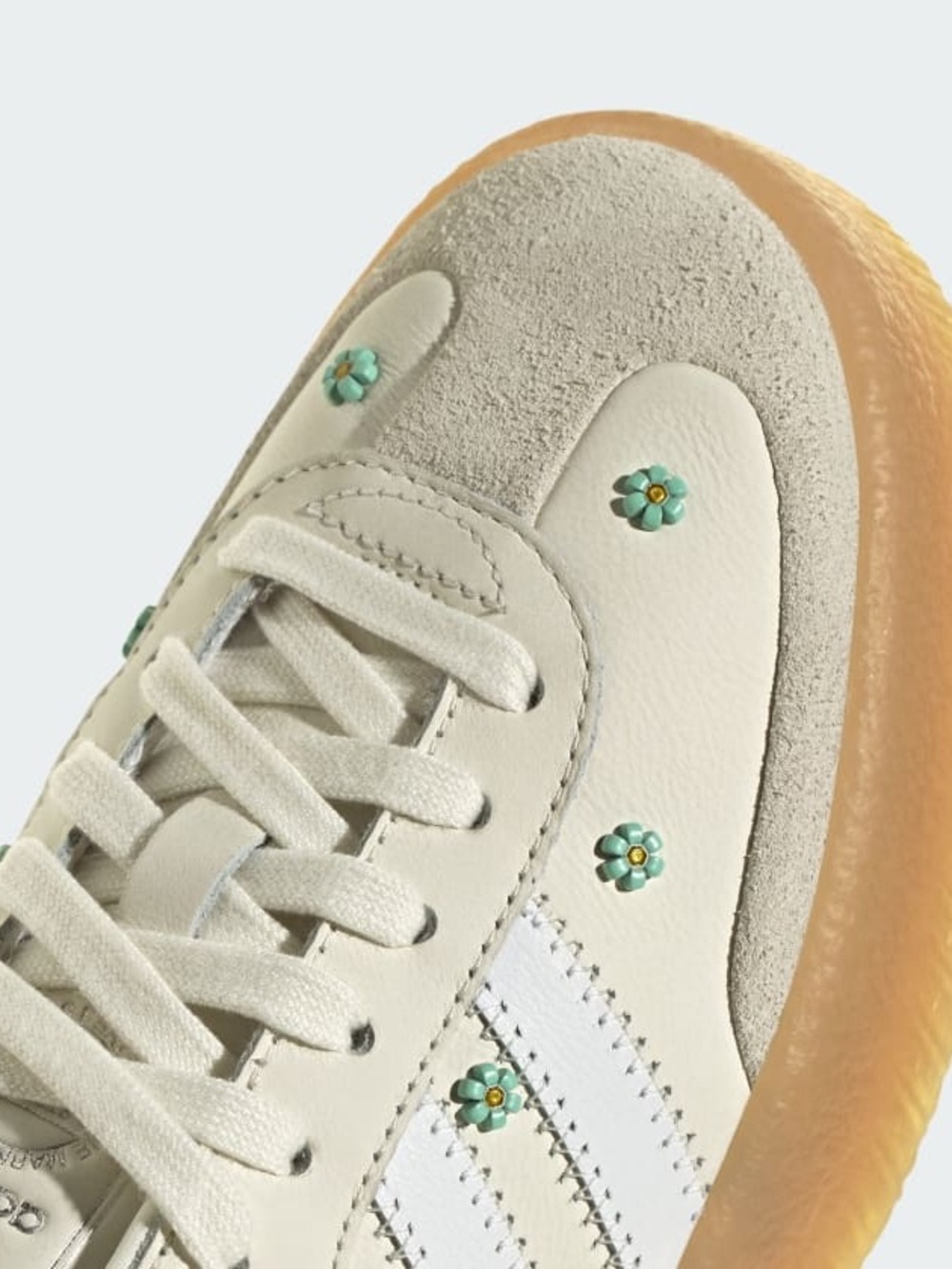 Adidas Cream Sambae Sneakers with Gum Platform and Mint Flower Accents 8.5 New - Picture 2 of 5